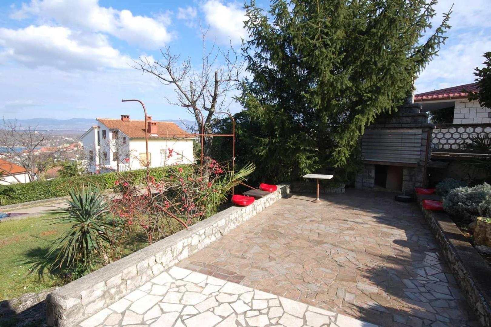 Apartments With A Parking Space Njivice, Krk - 21858 Экстерьер фото